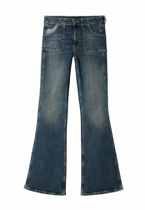 Jean en denim bleu à taille mi-haute avec des pattes d'éléphant, deux poches avant et des accents décolorés. Le tissu a une finition lisse et texturée.