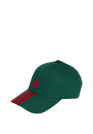 Grüne Baseballkappe mit roten diagonalen Streifen auf dem Schirm und einem roten dreieckigen Logo auf dem Frontpanel.