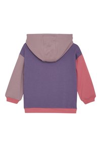 Kinder-Hoodie mit lila Körper, staubrosa Kapuze und linker Ärmeln sowie korallenfarbenem rechtem Ärmel, Bündchen und Saum, von hinten gezeigt.