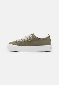 s.Oliver Trainers - pistachio