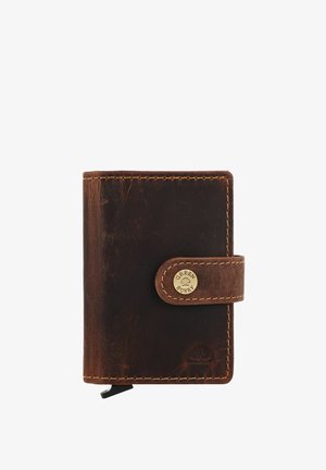 Portafoglio in pelle marrone con finitura texture, dotato di chiusura a bottone arrotondato e cuciture ben visibili. Forma compatta e rettangolare.