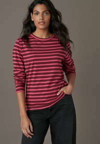 Next PETITE FIT - CREW NECK - Trükipildiga T-särk - burgundy red