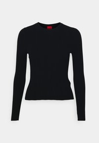 Czarna, prążkowana bluzka z długim rękawem, o okrągłym dekolcie i dopasowanym kroju. Charakteryzuje się subtelną teksturą i skróconym dołem. Widoczna czerwona metka marki.