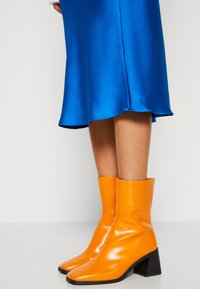 Samsøe Samsøe AGNETA SKIRT - Gonna a tubino - skydiver