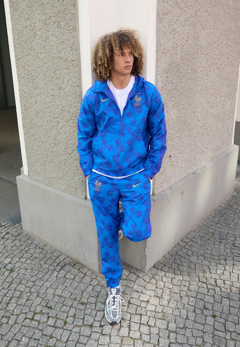 Nike Performance FRANCE FFF TRACK SUIT HOODED - National team wear - royal blue/bright blue/club gold