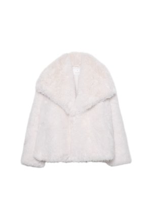 Veste en fausse fourrure blanche avec un large col à revers, au design court et à la texture douce. Présente un intérieur propre et dépouillé.