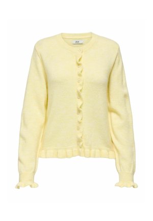 Gelber, gestrickter Cardigan mit rundem Ausschnitt, Rüschensaum entlang der Vorderseite und Bündchen, mit Knopfverschluss und weicher Textur.