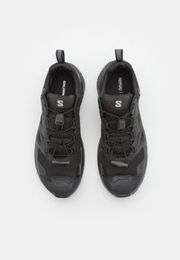 Salomon X-ADVENTURE GORE TEX - Παπούτσια πεζοπορίας - black
