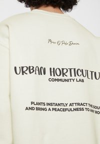 Marc O'Polo DENIM LONG SLEEVE RELAXED FRONT BACK  - Sweatshirt - egg white