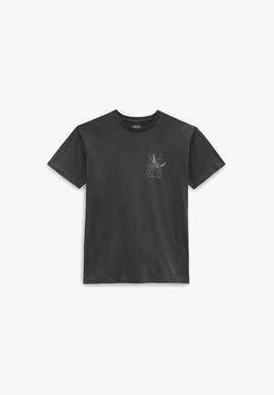 T-shirt noir Vans à manches courtes avec un petit logo Vans et un graphisme sur le côté gauche de la poitrine, design uni avec col rond.