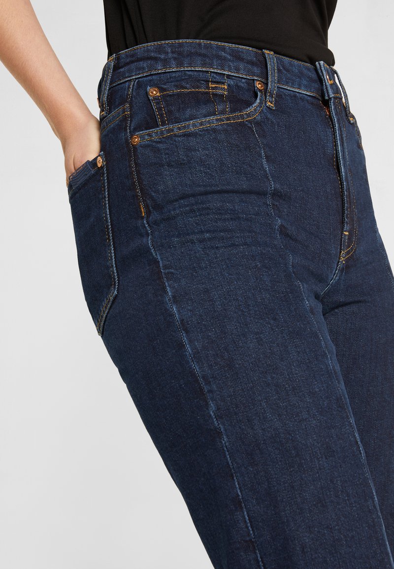 Damen Bekleidung | 7 for all mankind MODERN DOJO Flared Jeans dark blue/dunkelblau - JT52988 Damen Bekleidung | 7 for all mankind MODERN DOJO Flared Jeans dark blue/dunkelblau - JT52988