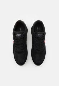 Tommy Hilfiger Sneakers basse - black