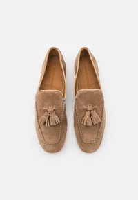 Melvin & Hamilton CLIVE - Jalga libistatavad jalanõud - camel/rich tan/orange