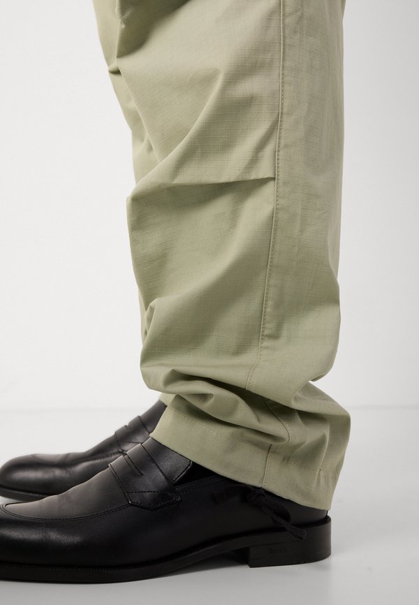 GARLO - Cargo trousers4