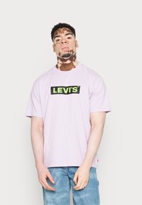 Levi's® SS RELAXED FIT TEE - T-shirt estampada - lilac air