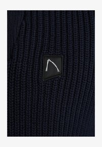 Niewybrane, dark blue