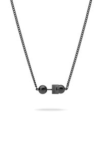 Sort metal halskæde med kædedesign, der har to sfæriske accenter og en rektangulær lås med indgraveret branding.