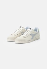 Diadora GAME WAXED UNISEX - Sapatilhas - white/glacier gray