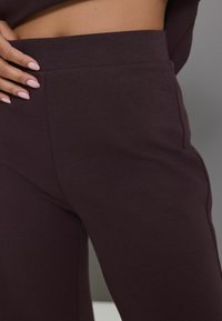 Next WIDE LEG - Kelnės - burgundy red