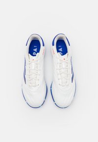 adidas Performance COPA PURE 2.0 ELITE TURF - Fodboldstøvler til kunstgræs - footwrar white/lucid blue/solar red