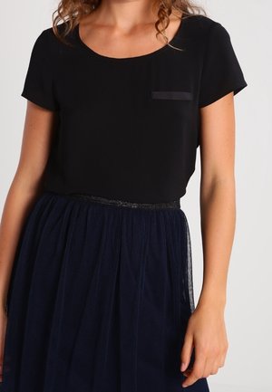 Blouse - black
