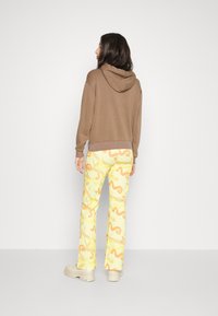 MSCH Copenhagen IMA HOOD - Camisola - caribou/white pep