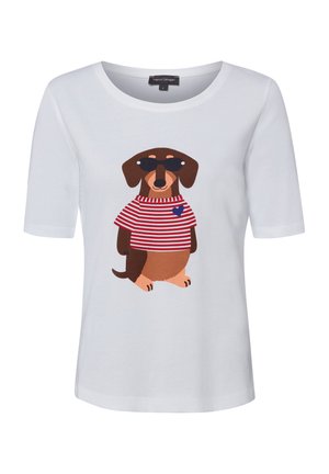 White short-sleeve shirt with graphic of brown dachshund wearing black sunglasses and red-striped shirt with blue heart.