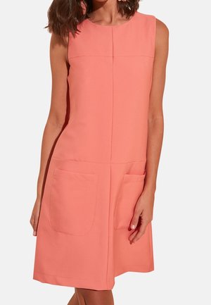 Robe de jour - red
