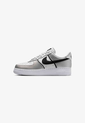 Nike Sportswear, - Półbuty trekkingowe
