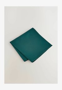 Unselected, forest green