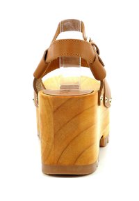 Kickers KICK WEDGE WISE - Sandali con zeppa - camel