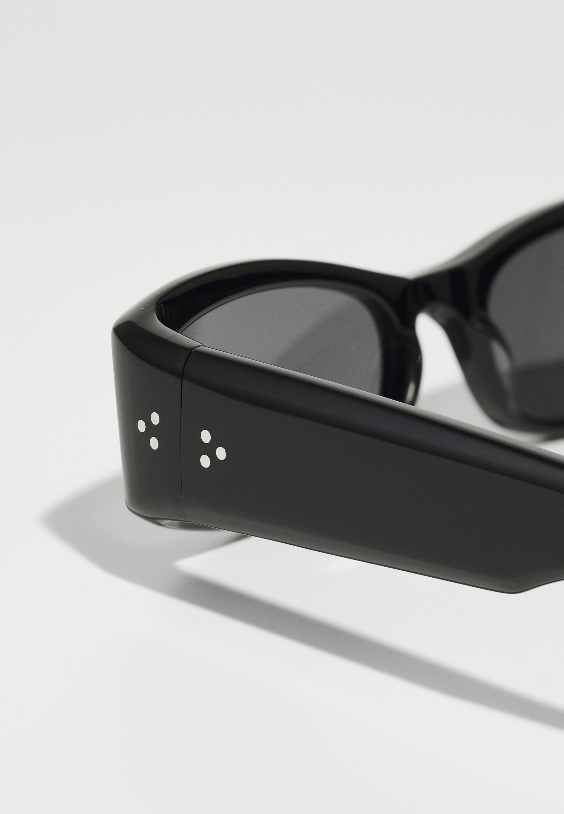 port tanger Leila サングラス　ブラック PORT TANGER(ポート タンジェ) Leilaサングラス ブラック レンズ