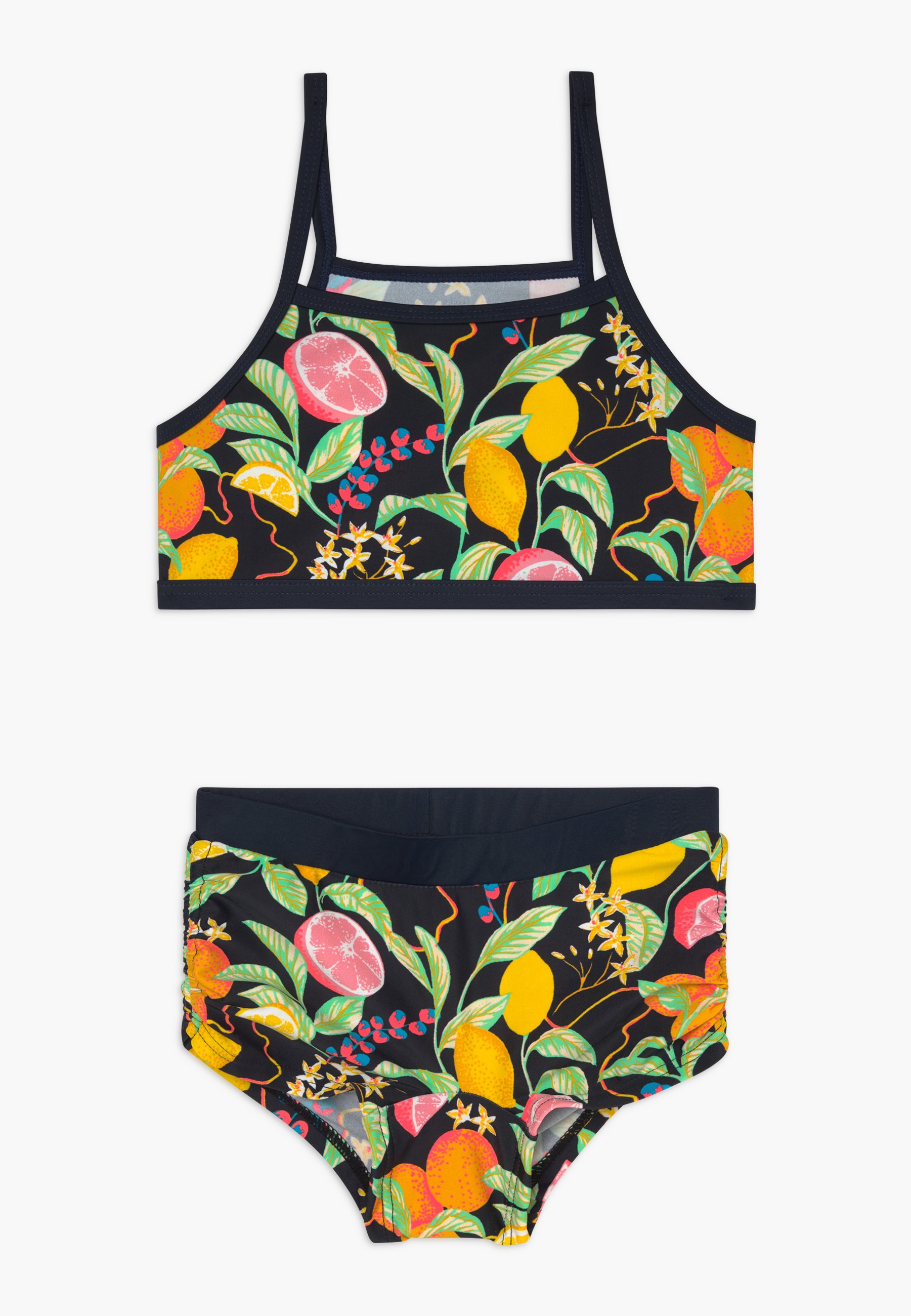 bikini met zwembroek