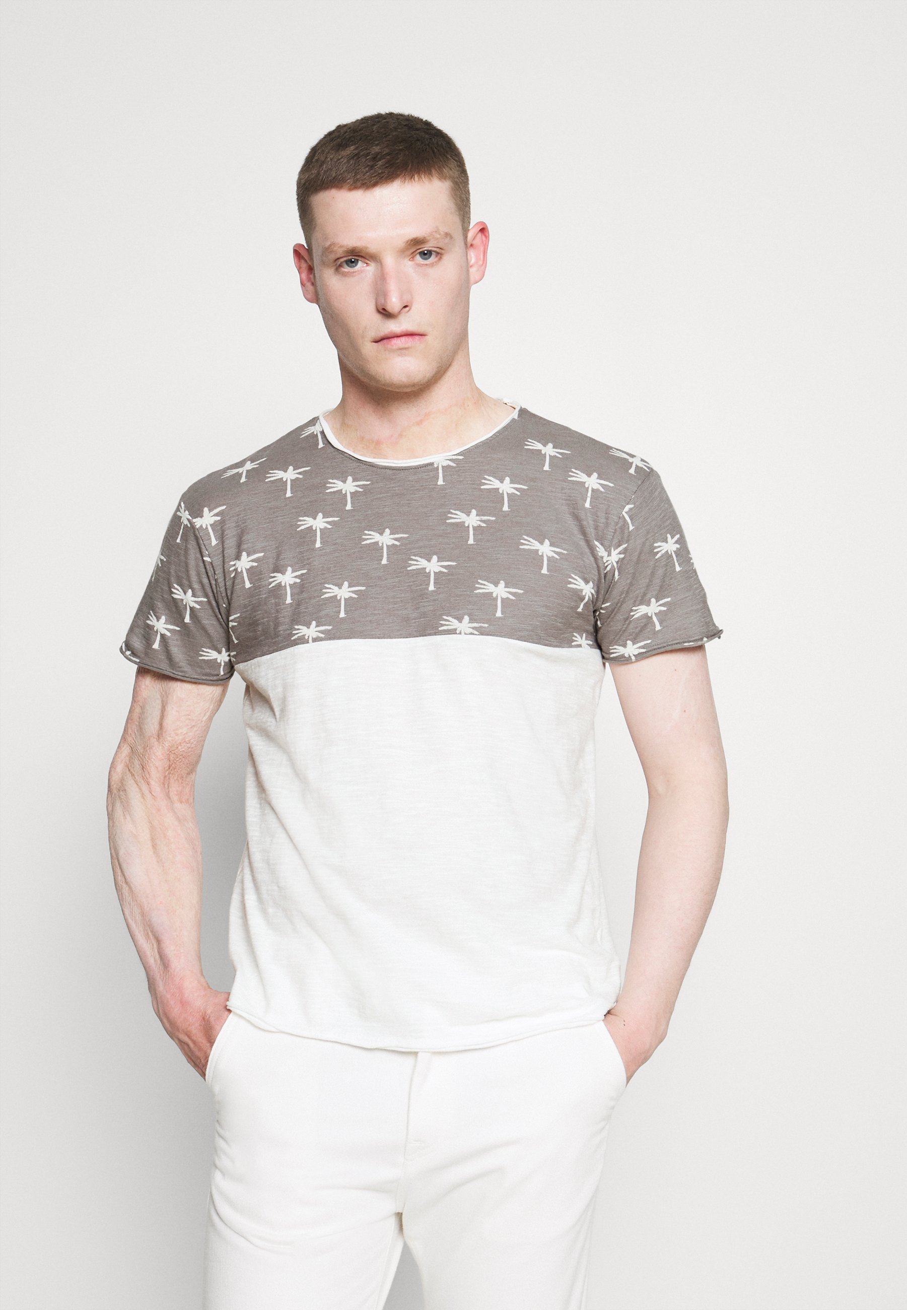 Men CHARLTON - Print T-shirt Men CHARLTON - Print T-shirt