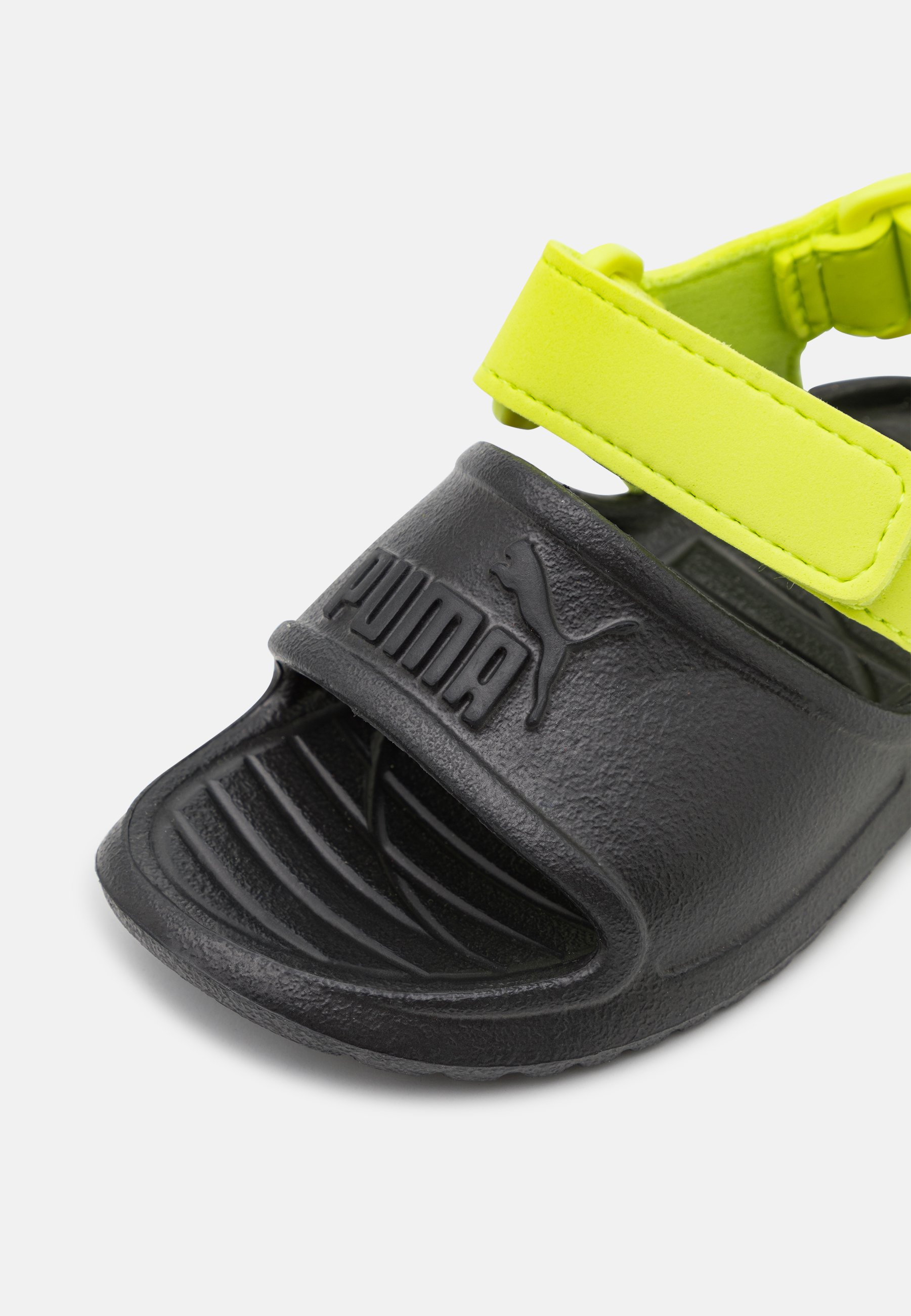Puma DIVECAT V2 - Pool slides - black 
