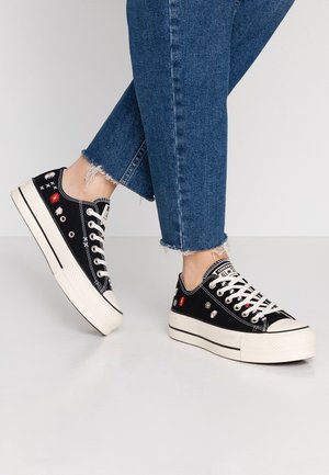 Baskets basses - black