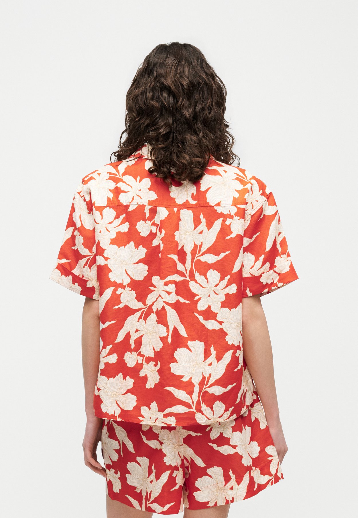 FLORAL PRINT SHIRT