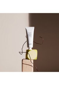 Jorgobé NIACINAMIDE SERUM - Serum - white