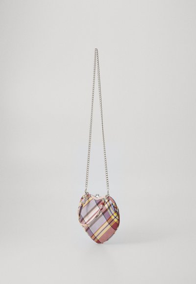 Vivienne Westwood BELLE HEART FRAME PURSE - Τσάντα χειρός - mc haze