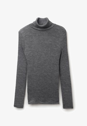 Pull à col roulé gris côtelé avec des manches longues, fabriqué en tissu texturé. Design ajusté avec un col haut et serré.