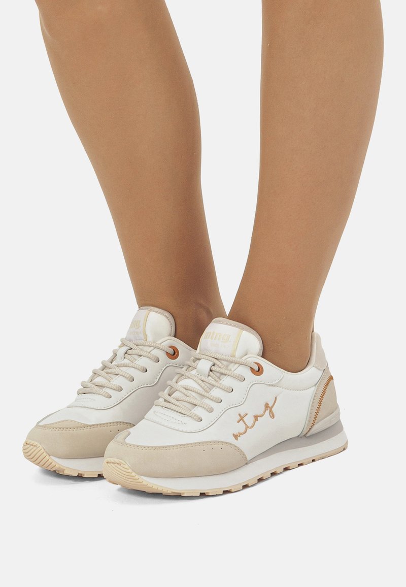 mtng Zapatillas - sand