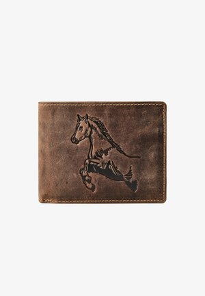 Cartera de cuero marrón con diseño en relieve de un caballo saltando y costuras visibles a lo largo de los bordes sobre un fondo blanco.