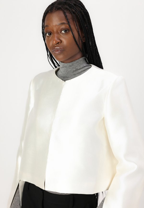 RUTHIE CROPPED LONG SLEEVE - Blazer - ivory4