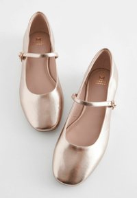 Next WIDE FIT FOREVER COMFORT MARY JANE - Pahkluurihmadega baleriinad - champagne gold