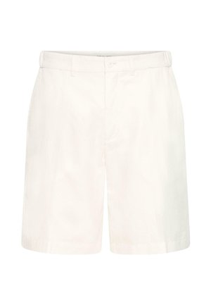 Beli priložnostni kratki hlače do kolen z zankami za pas, z zapiranjem na gumb in čistim, enostavnim dizajnom na belem ozadju.