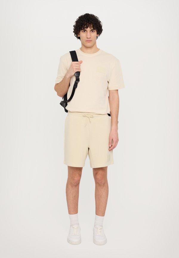 UNISEX - Basic T-shirt - almond milk4