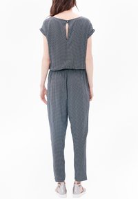 s.Oliver Mono - black