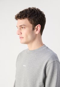 BOSS Felpa - light pastel grey