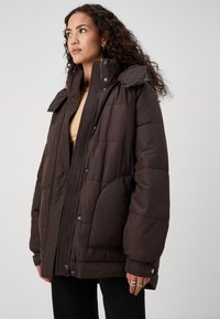 Vero Moda Tall VMSAGA - Vinterfrakke - chocolate torte