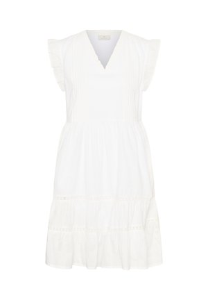 Witte mouwloze jurk met V-hals, gerimpelde schouders, gerimpelde taille en een gelaagde rok met kanten details.